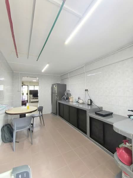 520 Bedok North Avenue 1, 520 Bedok North Avenue 1, Room Rental, 100 sqft, HDB Flat For Rent, by Kenny Kan, 500180452 - Kitchen - PropertyGuru.com.sg