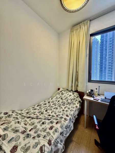 Echelon, 7 Alexandra View, 3 Bedrooms, 1,001 sqft, Condominium For Rent, by Elaine Goh, 500180459 - Bedroom - PropertyGuru.com.sg