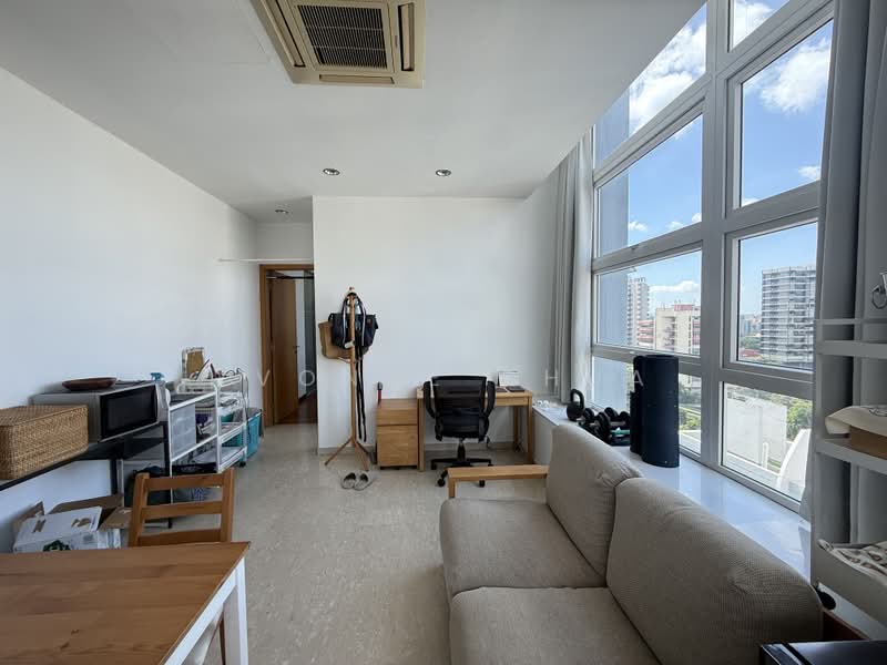 City Regency, 18 Saint Michael's Road, 1 Bedroom, 517 sqft, Apartment For Sale, by Yvonne Chua, 500180475 - Living Room - PropertyGuru.com.sg