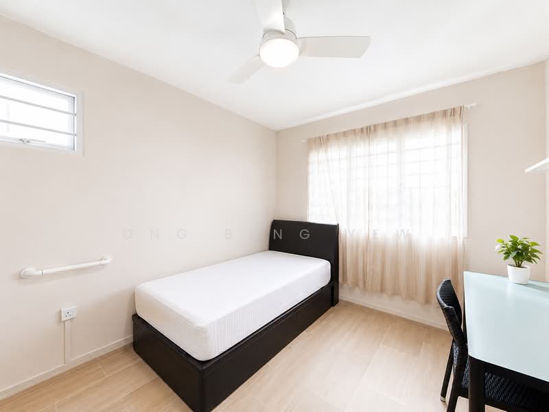 135 Bedok Reservoir Road, 135 Bedok Reservoir Road, Room Rental, 100 sqft, HDB Flat For Rent, by Ong Beng Yew, 500180476 - Bedroom - PropertyGuru.com.sg