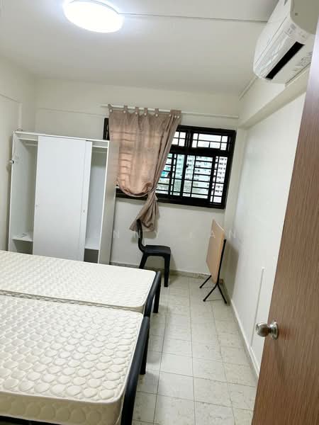 411 Ang Mo Kio Avenue 10, 411 Ang Mo Kio Avenue 10, Room Rental, 100 sqft, HDB Flat For Rent, by Kenny Kan, 500180494 - Bedroom - PropertyGuru.com.sg