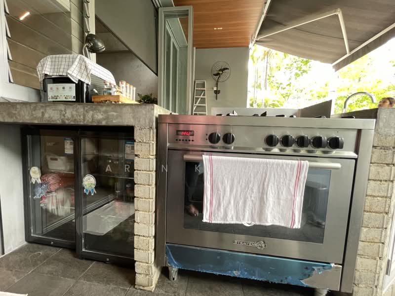 Jalan Tanjong, Jalan Tanjong, 5 Bedrooms, 6,000 sqft, Terraced House For Sale, by Arun Kumar, 500180496 - Kitchen - PropertyGuru.com.sg