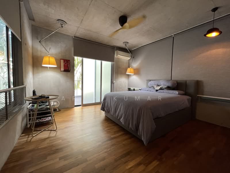 Jalan Tanjong, Jalan Tanjong, 5 Bedrooms, 6,000 sqft, Terraced House For Sale, by Arun Kumar, 500180496 - Bedroom - PropertyGuru.com.sg