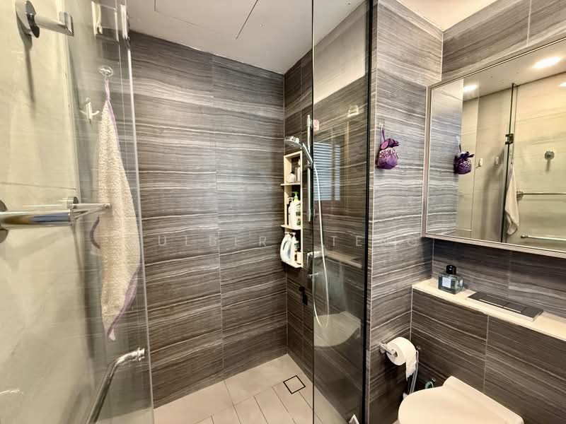 Coco Palms, 25 Pasir Ris Grove, 3 Bedrooms, 1,249 sqft, Condominium For Sale, by Hulbert Teng, 500180503 - Bathroom - PropertyGuru.com.sg