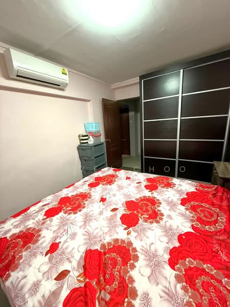 329 Bukit Batok Street 33, 329 Bukit Batok Street 33, Room Rental, 120 sqft, HDB Flat For Rent, by Steven Choo, 500180505 - Bedroom - PropertyGuru.com.sg