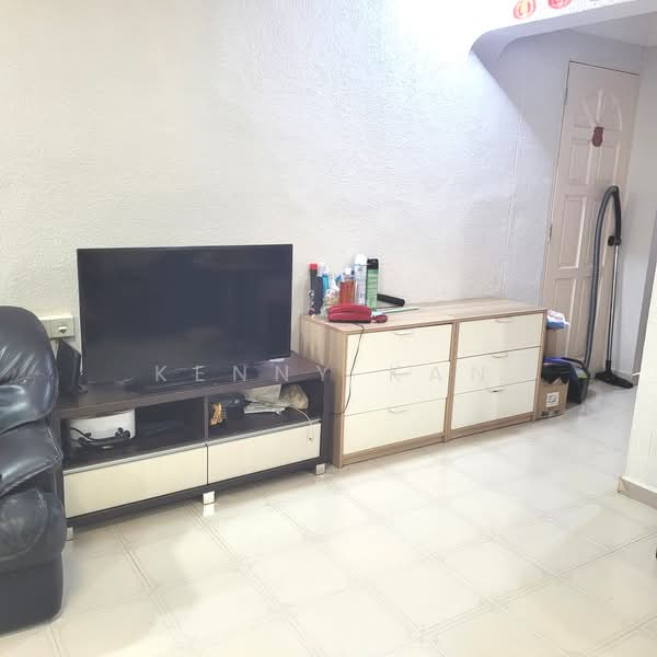 205 Marsiling Drive, 205 Marsiling Drive, Room Rental, 100 sqft, HDB Flat For Rent, by Kenny Kan, 500180510 - Living Room - PropertyGuru.com.sg