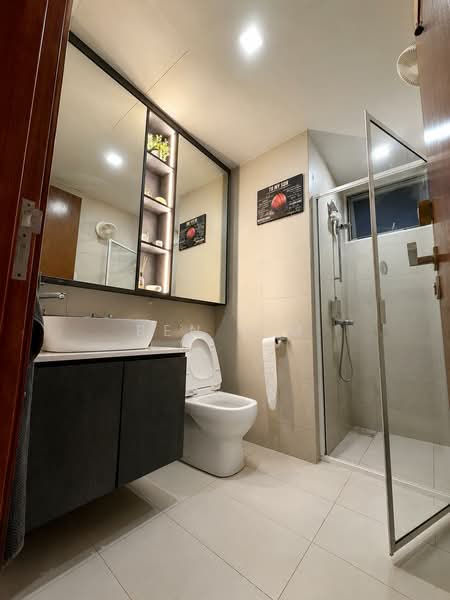 Mi Casa, 321 Choa Chu Kang Avenue 3, 2 Bedrooms, 1,238 sqft, Condominium For Sale, by Ben Lim, 500180521 - Bathroom - PropertyGuru.com.sg