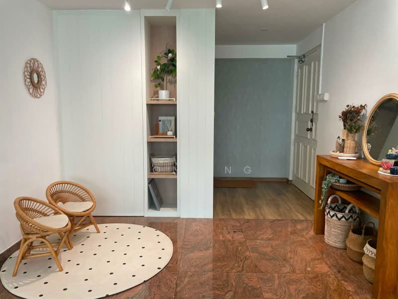 536 Jelapang Road, 536 Jelapang Road, 3 Bedrooms, 1,292 sqft, HDB Flat For Sale, by Rony Ng, 500180531 - Entrance - PropertyGuru.com.sg