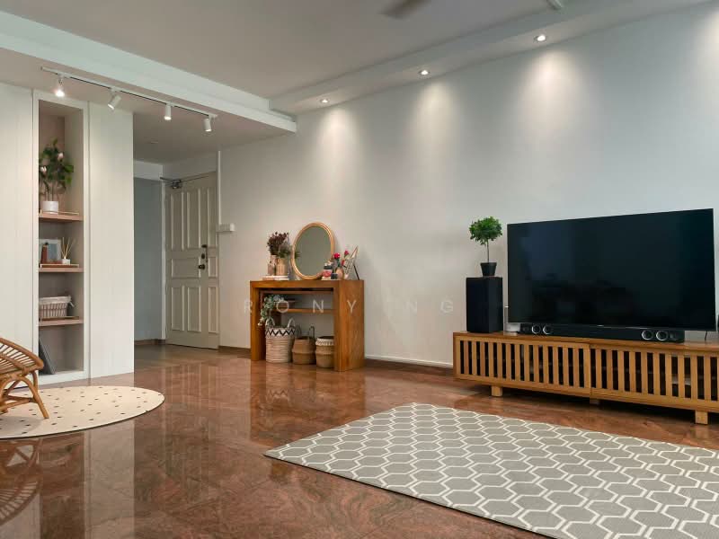 536 Jelapang Road, 536 Jelapang Road, 3 Bedrooms, 1,292 sqft, HDB Flat For Sale, by Rony Ng, 500180531 - Living Room - PropertyGuru.com.sg