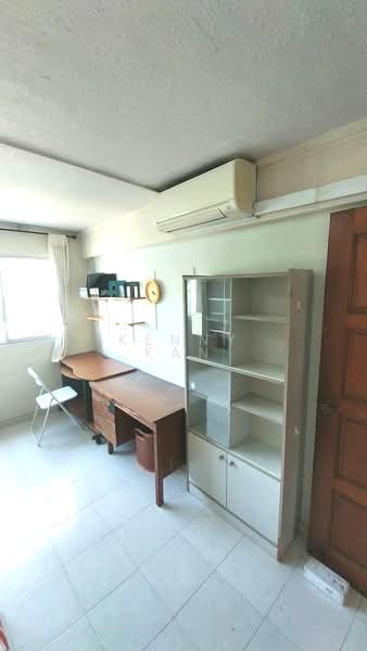 178 Bishan Street 13, 178 Bishan Street 13, Room Rental, 100 sqft, HDB Flat For Rent, by Kenny Kan, 500180537 - Study - PropertyGuru.com.sg