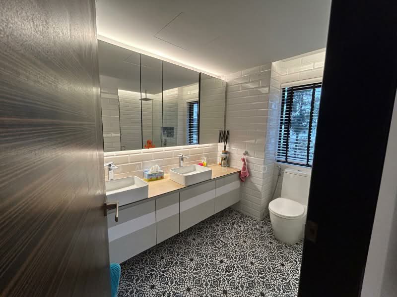 Gentle Villas, Gentle Drive, 5 Bedrooms, 3,900 sqft, Semi-Detached House For Sale, by Janet Boo, 500180540 - PropertyGuru.com.sg