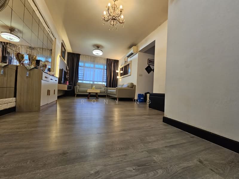 528C Costa Ris, 528C Pasir Ris Street 51, 3 Bedrooms, 1,001 sqft, HDB Flat For Sale, by Rony Ng, 500180546 - Living Room - PropertyGuru.com.sg
