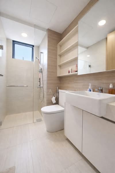 High Park Residences, 25 Fernvale Road, 4 Bedrooms, 1,227 sqft, Condominium For Sale, by Sharon Fu 傅丽华, 500180550 - Bathroom - PropertyGuru.com.sg