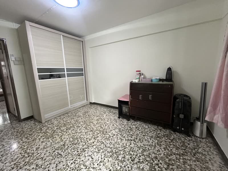 414 Ang Mo Kio Avenue 10, 414 Ang Mo Kio Avenue 10, 3 Bedrooms, 990 sqft, HDB Flat For Rent, by Dylan Lee, 500180553 - Bedroom - PropertyGuru.com.sg