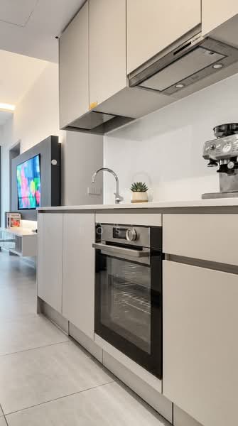 The Woodleigh Residences, 25 Bidadari Park Drive, 2 Bedrooms, 592 sqft, Apartment For Sale, by Faris Rosli, 500180575 - Kitchen - PropertyGuru.com.sg