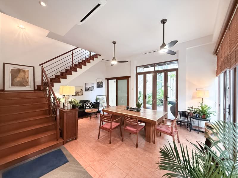 Eastwood Drive, , 5 Bedrooms, 4,800 sqft, Semi-Detached House For Sale, by Jonathan Yeo, 500180583 - Dining Room - PropertyGuru.com.sg