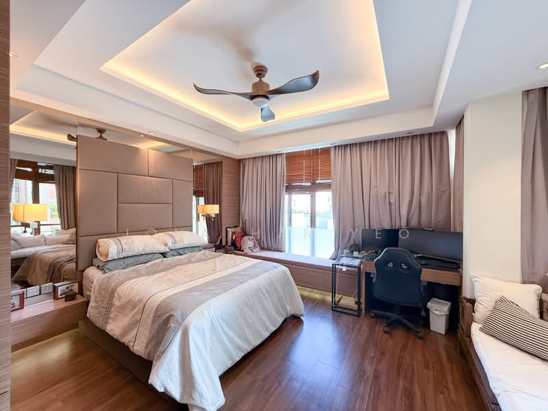Eastwood Drive, , 5 Bedrooms, 4,800 sqft, Semi-Detached House For Sale, by Jonathan Yeo, 500180583 - Master Ensuite - PropertyGuru.com.sg