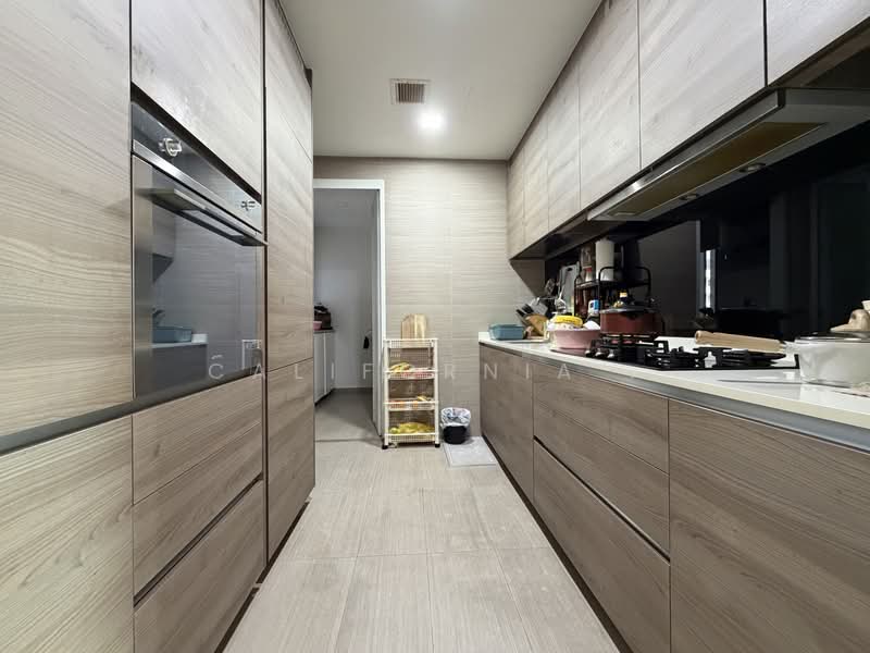 Amber Skye, 8 Amber Road, 3 Bedrooms, 1,335 sqft, Apartment For Rent, by California ., 500180592 - Kitchen - PropertyGuru.com.sg