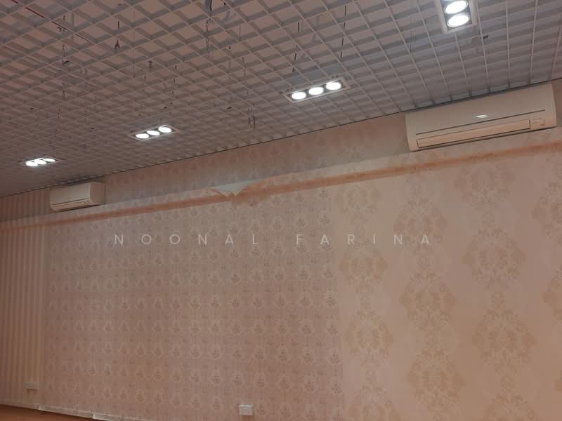 Oxley BizHub 2, 62 Ubi Road 1, 1,023 sqft, Light Industrial (B1) For Rent, by Noonal Farina, 500180595 - Interior - CommercialGuru.com.sg