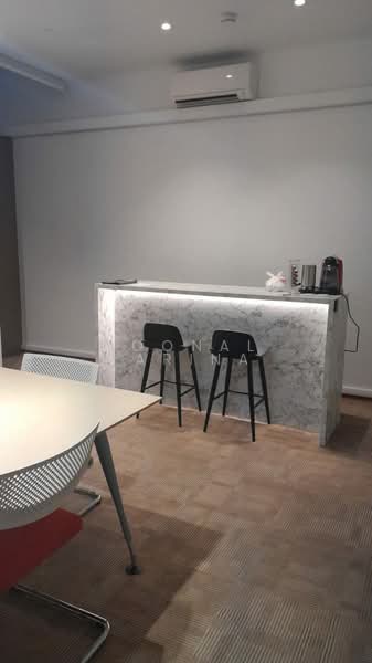 Oxley BizHub 2, 62 Ubi Road 1, 1,023 sqft, Light Industrial (B1) For Rent, by Noonal Farina, 500180595 - Interior - CommercialGuru.com.sg