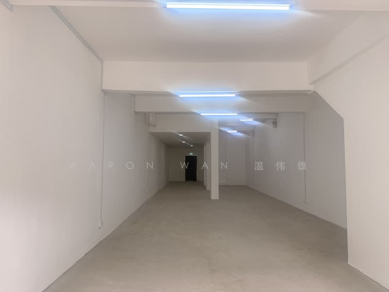 Co-living Suitable! Cheap and convenient! Prime district 15! Move in immediately!, , 4 Bedrooms, 1,574 sqft, Shophouse For Rent, by Aaron Wan 温伟雄, 500180597 - Interior - PropertyGuru.com.sg