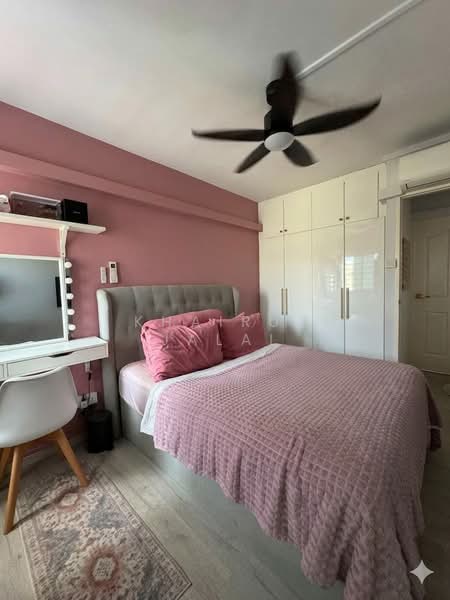 132 Simei Street 1, 132 Simei Street 1, 2 Bedrooms, 688 sqft, HDB Flat For Sale, by Khairul Jalal, 500180599 - Bedroom - PropertyGuru.com.sg