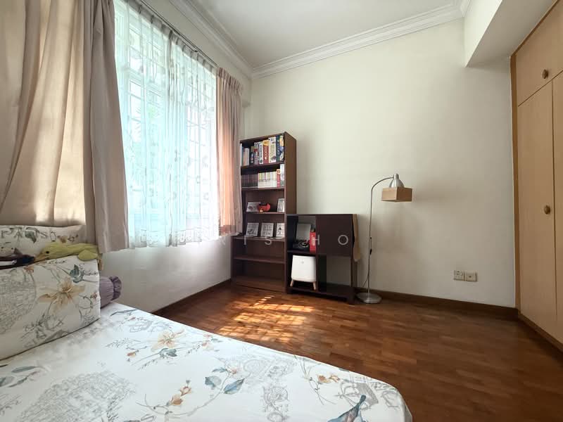 Woodgrove Condo, 12 Woodgrove Drive, 3 Bedrooms, 1,701 sqft, Condominium For Sale, by Iris Ho, 500180607 - Bedroom 1 - PropertyGuru.com.sg