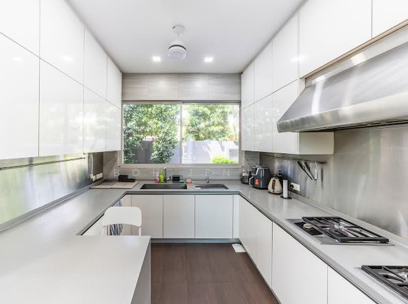 Yarwood Avenue, Yarwood Avenue, Binjai Park, King Albert Park, 6 Bedrooms, 9,279 sqft, Good Class Bungalow For Rent, by Boh Jennie, 500180610 - Kitchen - PropertyGuru.com.sg