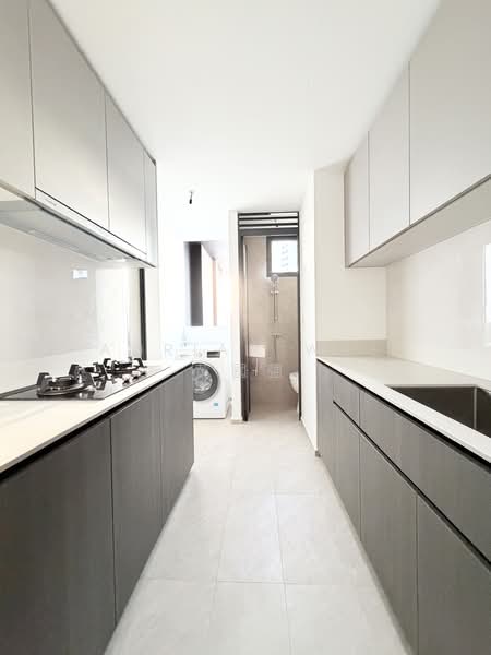 Piccadilly Grand, Northumberland Road, 3 Bedrooms, 1,076 sqft, Condominium For Sale, by Adrian Wee 黄國强, 500180625 - Kitchen - PropertyGuru.com.sg