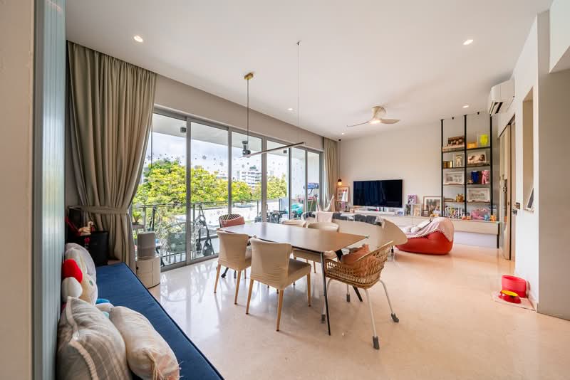 The Glyndebourne, 38 Trevose Crescent, 3 Bedrooms, 1,475 sqft, Condominium For Sale, by Melvin Chan, 500180640 - Living Room - PropertyGuru.com.sg