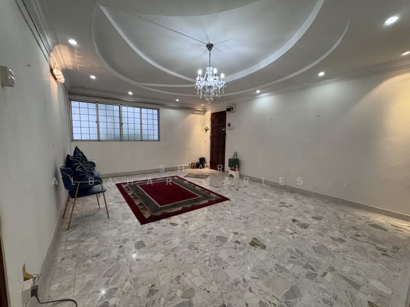 78 Bedok North Road, 78 Bedok North Road, 3 Bedrooms, 980 sqft, HDB Flat For Sale, by Shari Albahar-Carlesater, 500180645 - Living Room - PropertyGuru.com.sg