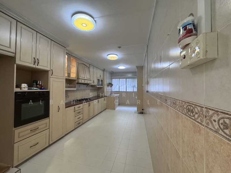 78 Bedok North Road, 78 Bedok North Road, 3 Bedrooms, 980 sqft, HDB Flat For Sale, by Shari Albahar-Carlesater, 500180645 - Kitchen - PropertyGuru.com.sg