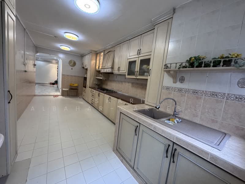 78 Bedok North Road, 78 Bedok North Road, 3 Bedrooms, 980 sqft, HDB Flat For Sale, by Shari Albahar-Carlesater, 500180645 - Kitchen - PropertyGuru.com.sg