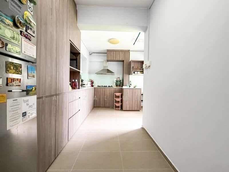 230 Choa Chu Kang Central, 230 Choa Chu Kang Central, 3 Bedrooms, 1,109 sqft, HDB Flat For Sale, by Faidzal Muslim, 500180653 - Kitchen - PropertyGuru.com.sg