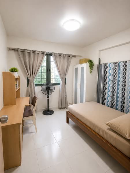 574 Hougang Street 51, 574 Hougang Street 51, 3 Bedrooms, 1,076 sqft, HDB Flat For Sale, by Leonard Lee, 500180655 - Bedroom - PropertyGuru.com.sg