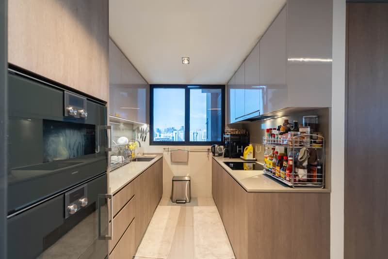 Avenue South Residence, 13 Silat Avenue, 4 Bedrooms, 1,496 sqft, Condominium For Sale, by Josher Chua, 500180671 - Kitchen - PropertyGuru.com.sg
