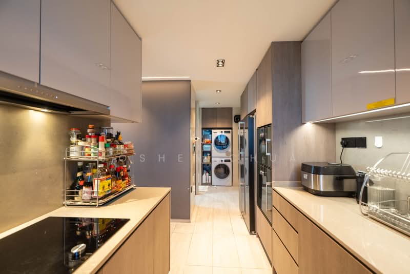 Avenue South Residence, 13 Silat Avenue, 4 Bedrooms, 1,496 sqft, Condominium For Sale, by Josher Chua, 500180671 - Kitchen - PropertyGuru.com.sg