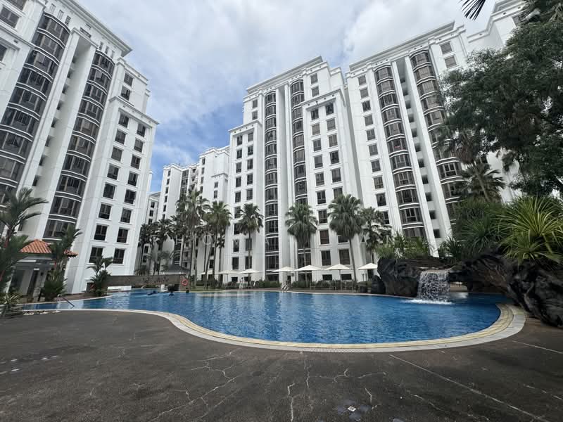 Parkview Apartments, 1 Bukit Batok Street 25, 3 Bedrooms, 1,120 sqft, Condominium For Sale, by Thomas Tan, 500180672 - Exterior - PropertyGuru.com.sg