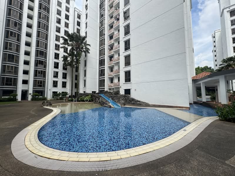 Parkview Apartments, 1 Bukit Batok Street 25, 3 Bedrooms, 1,120 sqft, Condominium For Sale, by Thomas Tan, 500180672 - Exterior - PropertyGuru.com.sg