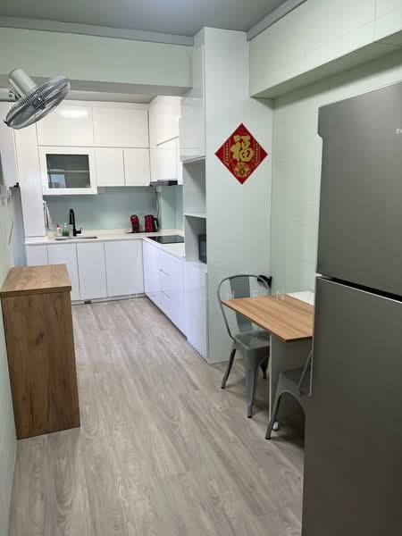 Hdb kovan green, , Room Rental, 120 sqft, HDB Flat For Rent, by Eddy Cheng, 500180675 - Kitchen - PropertyGuru.com.sg