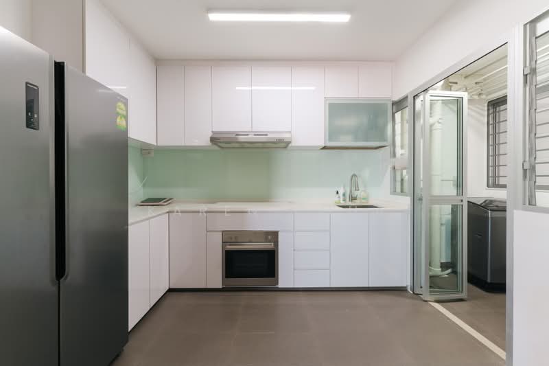 152A Bedok South Road, 152A Bedok South Road, 3 Bedrooms, 1,001 sqft, HDB Flat For Sale, by Karen Chua, 500180687 - Kitchen - PropertyGuru.com.sg