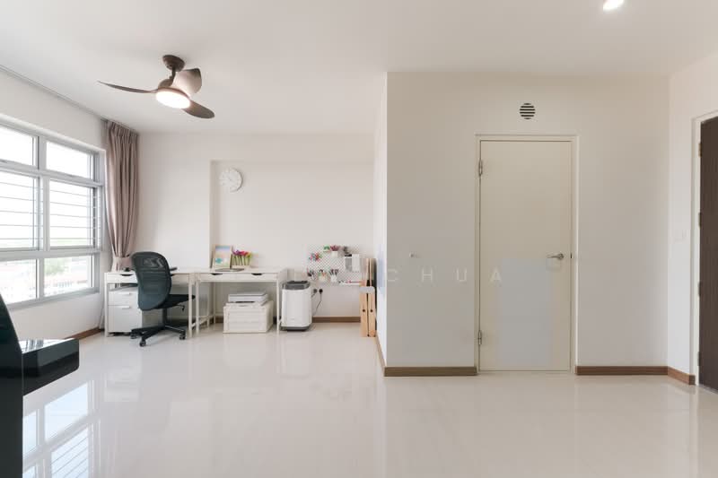152A Bedok South Road, 152A Bedok South Road, 3 Bedrooms, 1,001 sqft, HDB Flat For Sale, by Karen Chua, 500180687 - Study - PropertyGuru.com.sg