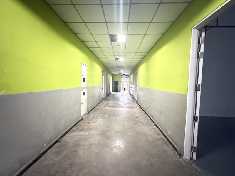 Tagore, , 1,172 sqft, Light Industrial (B1) For Rent, by James Seah, 500180689 - Corridor - CommercialGuru.com.sg