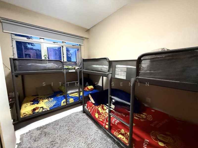 180A Rivervale Crescent, 180A Rivervale Crescent, 2 Bedrooms, 720 sqft, HDB Flat For Sale, by Sitimas Senin, 500180691 - Bedroom - PropertyGuru.com.sg