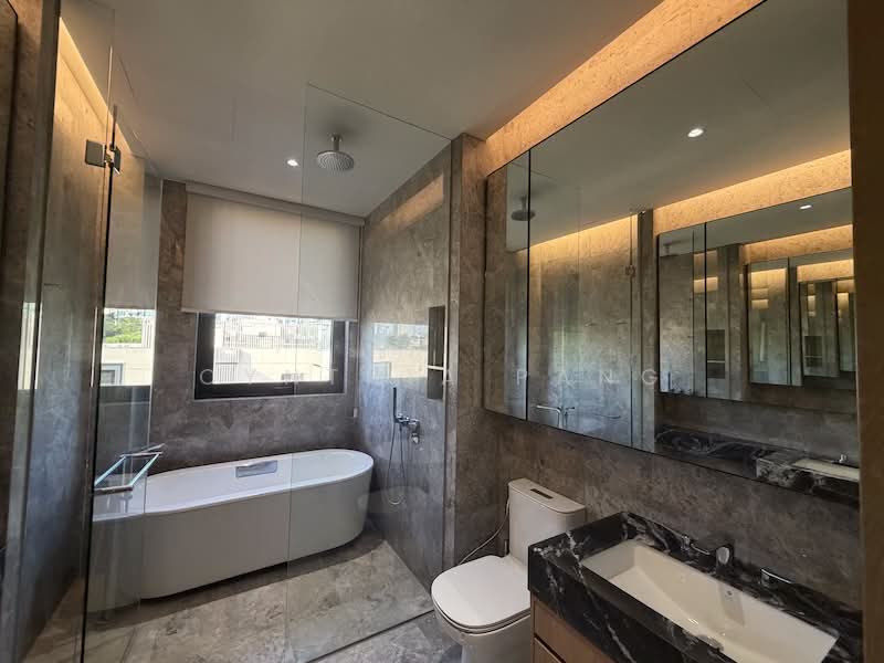 Dalvey Haus, 101 Dalvey Road Singapore, 4 Bedrooms, 1,938 sqft, Condominium For Rent, by Cynthia Pang, 500180703 - Bathroom - PropertyGuru.com.sg