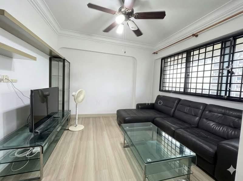 153 Yung Ho Road, 153 Yung Ho Road, 3 Bedrooms, 1,108 sqft, HDB Flat For Sale, by Daniel Ho, 500180715 - Living Room - PropertyGuru.com.sg