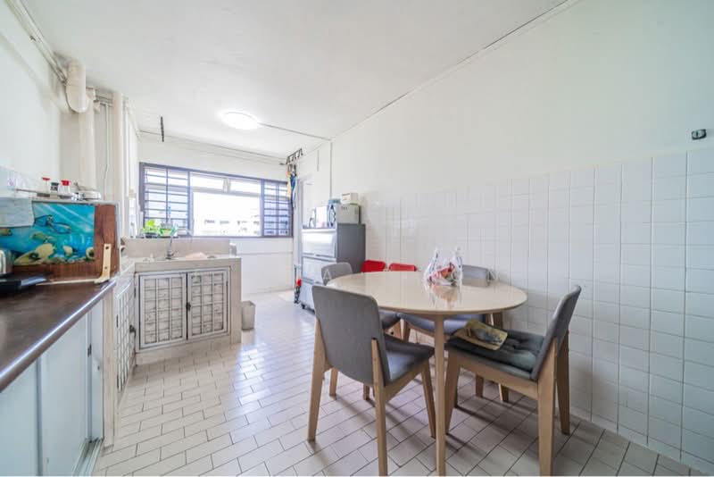 542 Bedok North Street 3, 542 Bedok North Street 3, 2 Bedrooms, 721 sqft, HDB Flat For Sale, by Fiona Poon, 500180716 - PropertyGuru.com.sg