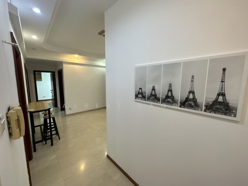 Hazel Park Condo, 15 Hazel Park Condo, Room Rental, 75 sqft, Condominium For Rent, by Albert Yang, 500180721 - Corridor - PropertyGuru.com.sg