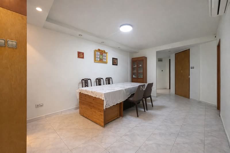 458 Choa Chu Kang Avenue 4, 458 Choa Chu Kang Avenue 4, 3 Bedrooms, 1,323 sqft, HDB Flat For Sale, by Joanne Ng, 500180725 - PropertyGuru.com.sg