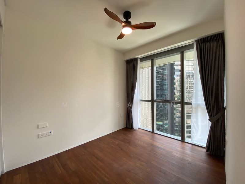 Amber Park, 16 Amber Gardens, 3 Bedrooms, 1,109 sqft, Condominium For Rent, by Melissa Tan, 500180743 - Master Bedroom - PropertyGuru.com.sg